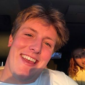 Meet your Posher, Evan